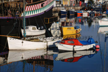 BRIXHAM INNER HARBOUR CLOSE UP ROBERT HESKETH copy 